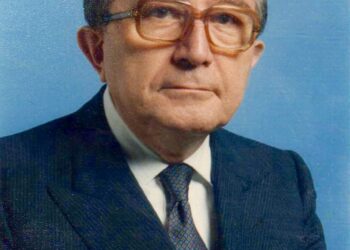 L’arte di perdere tempo, a chi più sa più spiace