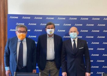 Calenda: «Il centro è idea progettuale, non un fritto misto»