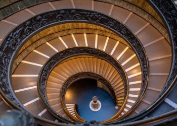 Fra Mosca ed il Vaticano, Salvini resta extracomunitario