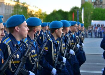 Putin è una minaccia mondiale che va schiacciata subito