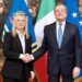 I primi passi della politica internazionale del nuovo governo