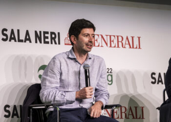 Ci siamo dovuti difendere, Speranza. Adesso difenditi tu