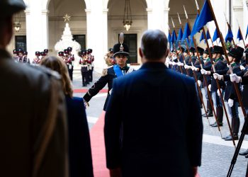 L’onda nera che arretra