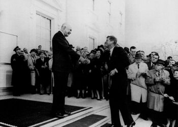 JFK, sbriciolamento di un mito